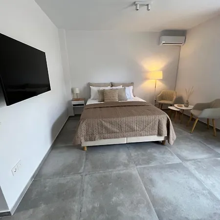 Apartmán Modern & Cozy Koróni