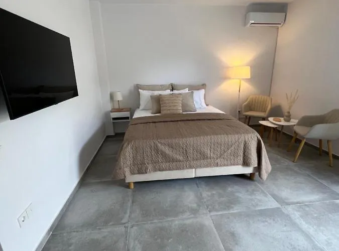 Διαμέρισμα Modern & Cozy Koróni